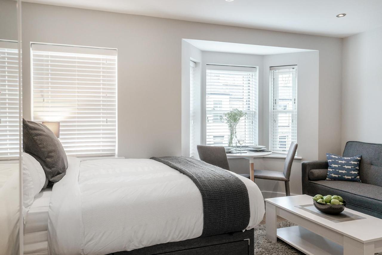 Tailored - Studios, Free Parking Apartemen